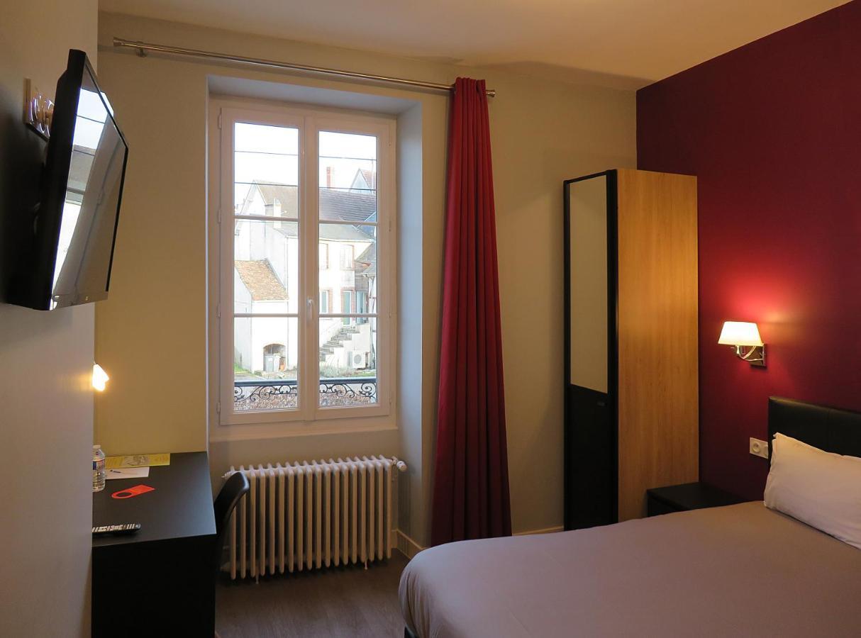 Mehun-sur-Yevre Hotel Le Dormeux מראה חיצוני תמונה