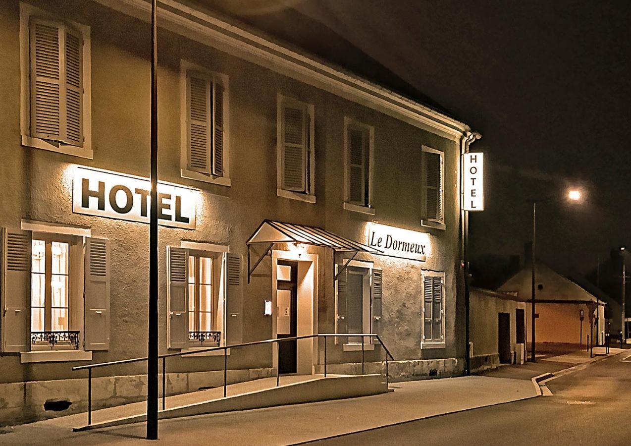 Mehun-sur-Yevre Hotel Le Dormeux מראה חיצוני תמונה