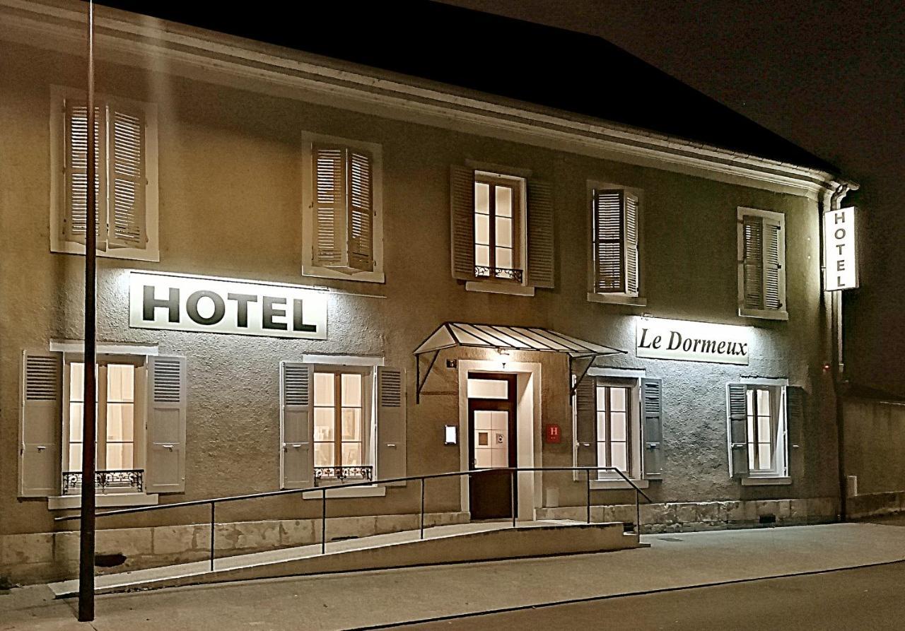 Mehun-sur-Yevre Hotel Le Dormeux מראה חיצוני תמונה