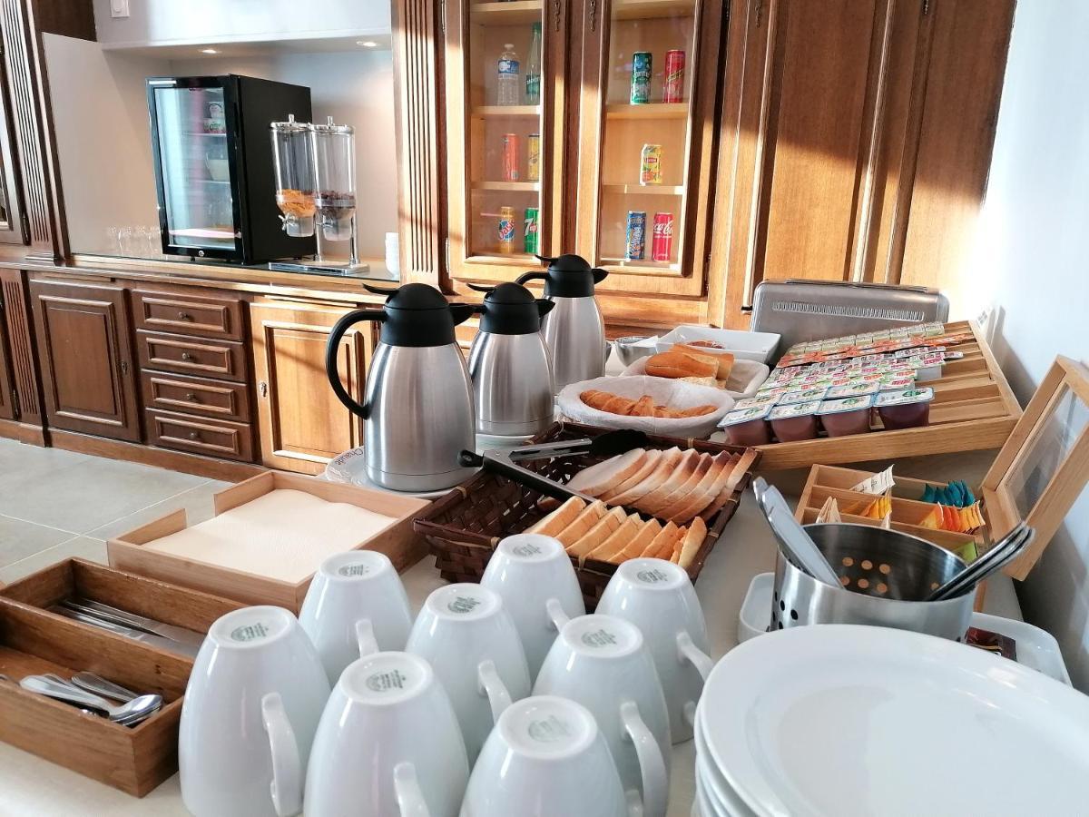 Mehun-sur-Yevre Hotel Le Dormeux מראה חיצוני תמונה