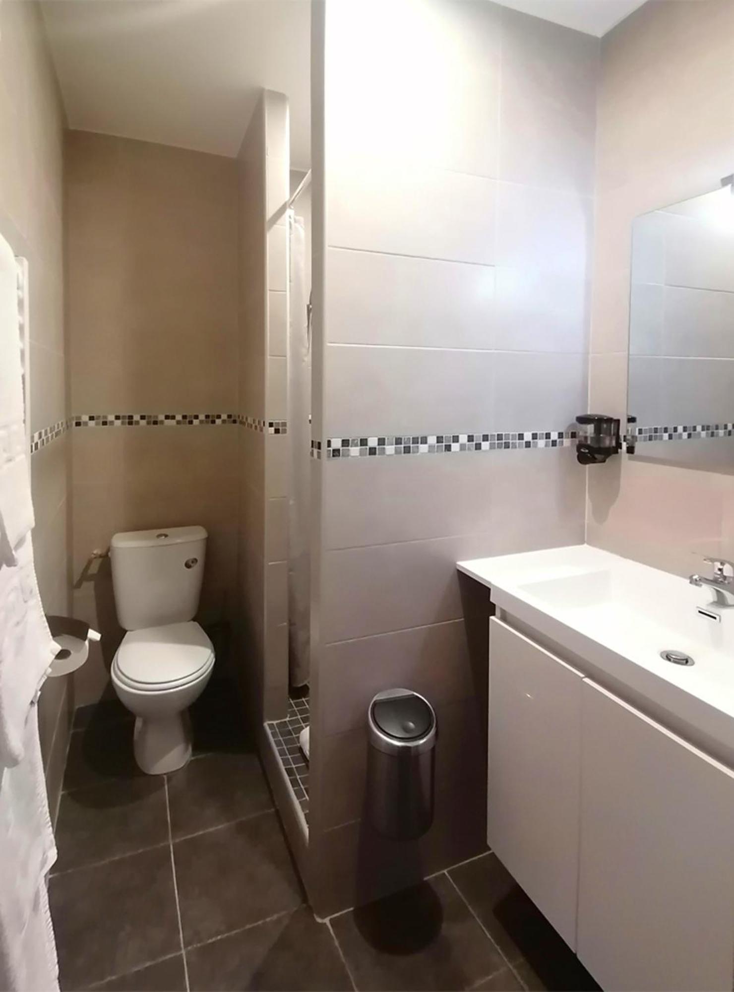Mehun-sur-Yevre Hotel Le Dormeux מראה חיצוני תמונה